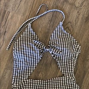 Cute! Black Gingham One Piece 🖤🤍